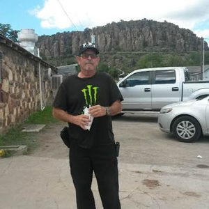 Meet your Posher, Roy